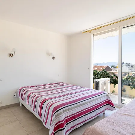 Ref 1996 Croisette - Sea View For Rent Apartment